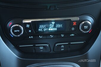 Ford Kuga 1,6 ECOBOOST 110 kW 2WD - 19