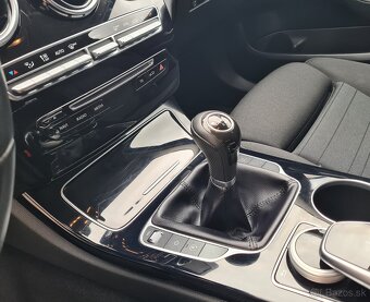 MERCEDES-BENZ C TRIEDA KOMBI 200 D - 19