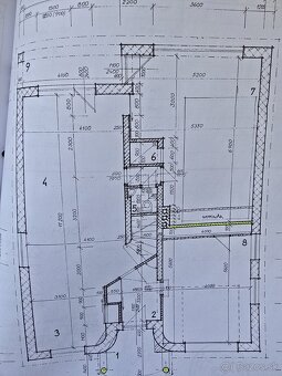 REZERVOVANE - 3 podlažný, 7 izbový RD s bazénom a garážou - 19