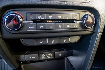 Kia Ceed SW 1.4 T-GDi Gold - 19