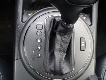 Kia Sportage 2.0 CRDi - 19