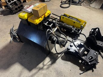 Predám minibager YCW-20 , rv. 2025, 6Mth - 19