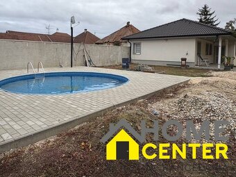 NA PREDAJ 4 izbový zrekonštruovaný rodinný dom v Kolárove - 19