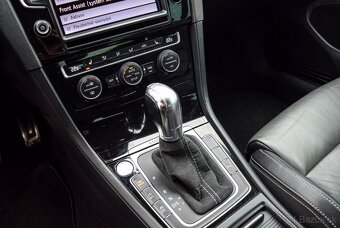 Volkswagen Golf R 2.0 TSI 221 kW 4Motion - 19