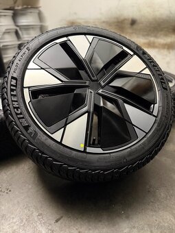 Nepoužitá zimná sada 5x108 R20 , 245/40/20 Volvo EX30 - 19