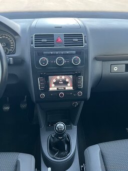 PREDAM VOLKSWAGEN TOURAN 2.0TDi 103kW dovoz FR - 19