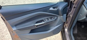 Ford Grand C-Max - 19