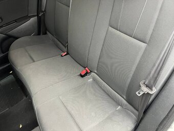 Renault Megane 1.6i - 19