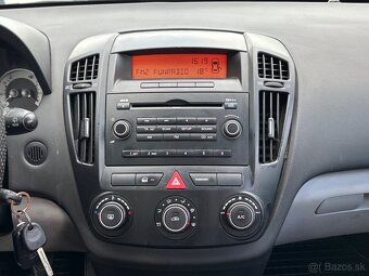 Kia Cee´d SW 1.4 CVVT 16V EX - 19