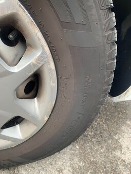 Predám Ford Transit Custom 9 miestny L2H2 - 19
