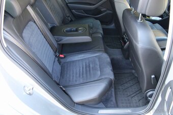 Volkswagen Passat Variant 1.8 TSI - 19