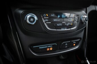 Ford B-Max 1.0 EcoBoost SCTi Titanium 88kW - 19