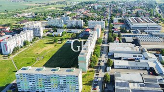 2-izbový byt po kompletnej rekonštrukcii na vyhľadávanej uli - 19