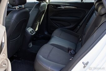 Opel Insignia ST 2.0 CDTI S&S Innovation AT8 - 19