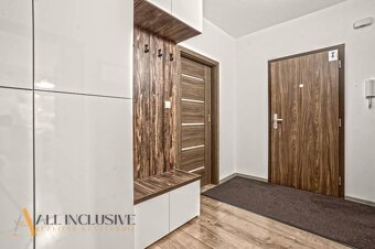 ALL INCLUSIVE I KOMPLET ZREKONŚTRUOVANÝ 3 IZBOVÝ BYT S BALKÓ - 19