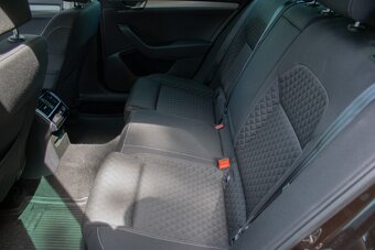 Škoda Superb combi DSG 2,0TDI - 19