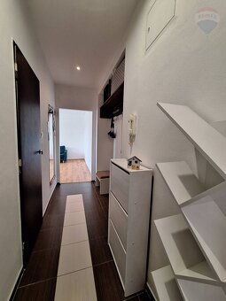Zrekonštruovaný 2 izbový byt na PREDAJ - 19