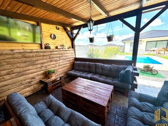 REZERVOVANÝ/ 4 - IZB. NOVOSTAVBA , POZEMOK 732m2, DOJČ - 19