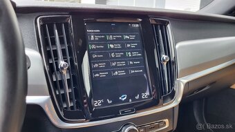 Volvo V90 T4 2.0L Momentum Pro A/T - 19