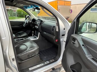 Nissan Navara 4WD s uzávierkou - 19