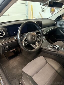 Mercedes-Benz E trieda Kombi 220d 4matic AMG - 19