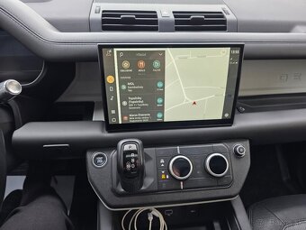 Land Rover Defender X-DYNAMIC HSE - 19