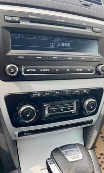 Škoda Octavia SCOUT 2.0 TDI CR DSG 4X4 103KW COMBI 160000KM - 19
