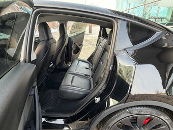 Tesla Model Y DUAL MOTOR 4x4 PERFORMANCE - 19