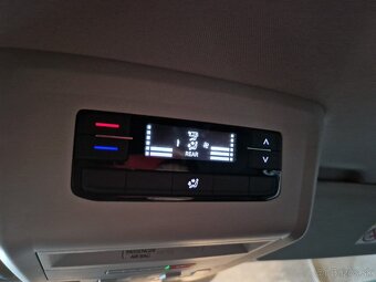 VW Caravelle T6.1 L2 Long 2,0 110kW Auto DSG Ťažné 8 miest - 19