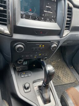 Ford Ranger 3.2 TDCi DoubleCab 4x4 WildTrak - 19