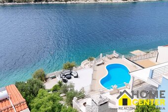 Apartmánová vila /500 m²/ pri mori, Dalmátsko, Marina - 19