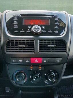 Opel Combo Van 1.4 CNG Turbo L2H1 2400 - 19