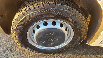 Renault Master 2.3 L3H2 7 miest - 19