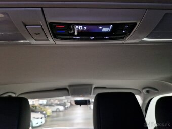 VW Caravelle T6.1 L2 Long 2,0 110kW Auto DSG Ťažné 9 miest - 19