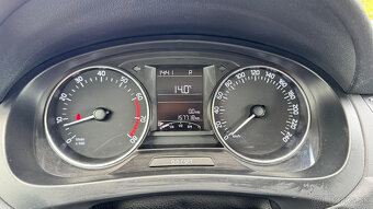 Škoda Rapid Spaceback SB 1.2 TSI 90k Style DSG - 19