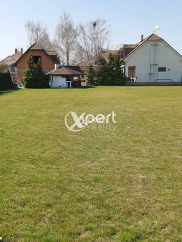 Predaj - PENZIÓN vo vyhľadávanej lokalite 2 km.od cesty R7 H - 19
