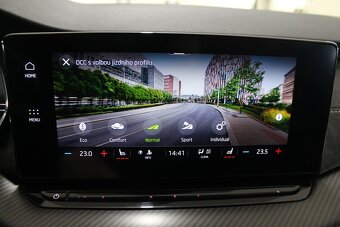 Škoda Octavia Combi 2.0 TDI RS DSG - 19