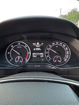 Superb 3 2.0 TDi 140kw 4x4 - 19
