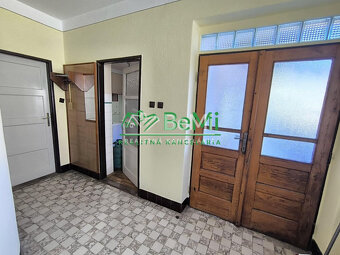 Predaj rodinného domu – stará zachovalá chalúpka s veľkým po - 19