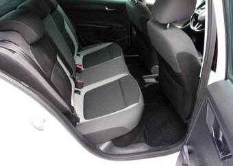 Škoda Fabia 1.0MPi44kW PĚKNÝ VŮZ 138 000KM benzín manuál - 19