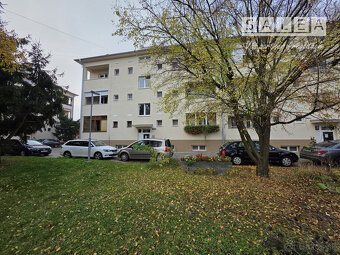 3-izbový byt s loggiou v centre mesta Galanta 78m² - 19