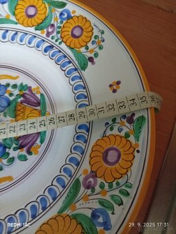 Vázy taniere na stenu cutory - 19