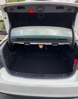 Mercedes E350CDI 4MATIC AMG - 19