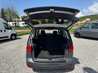 Volkswagen Touran Cross 2,0tdi - 19