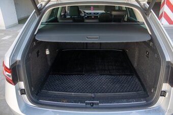 Škoda Superb Combi 3 2.0 TDI Style DSG - 19