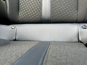 Peugeot 2008 1.5 BlueHDi 130 Allure EAT8 - 19