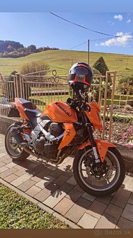 Kawasaki Z750 A2 - 19