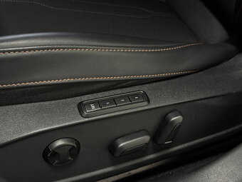 Cupra Formentor 2,0TDI 110 KW DSG 4x4 rv.9/2022 - 19