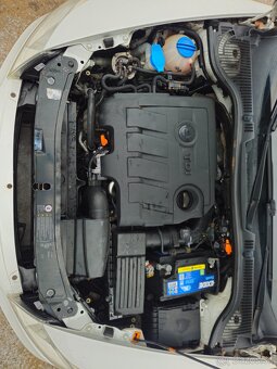 Skoda octavia 1.6tdi 77kw combi 2012 - 19