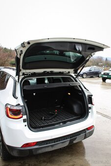 Jeep Compass 1.3 TURBO Night Eagle - 19